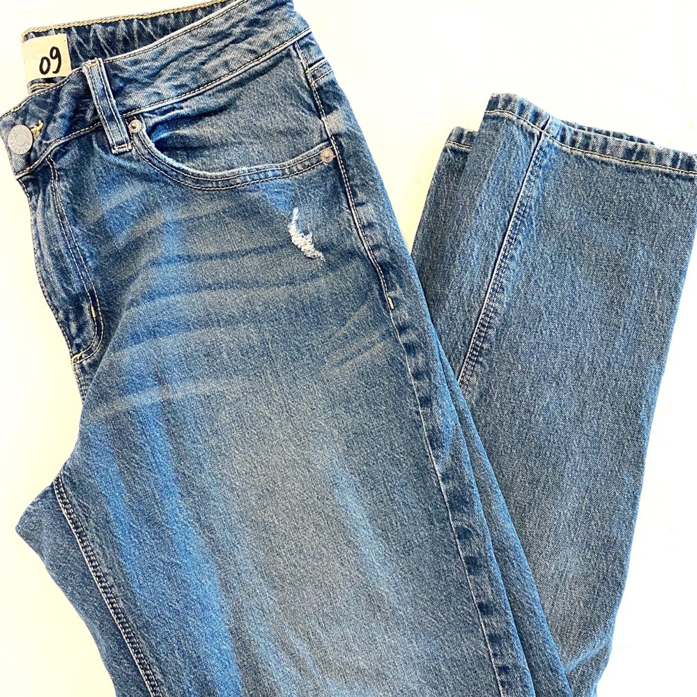 GARAGE 09 High Waisted Cropped Distressed Jeans - Picture 4 of 10